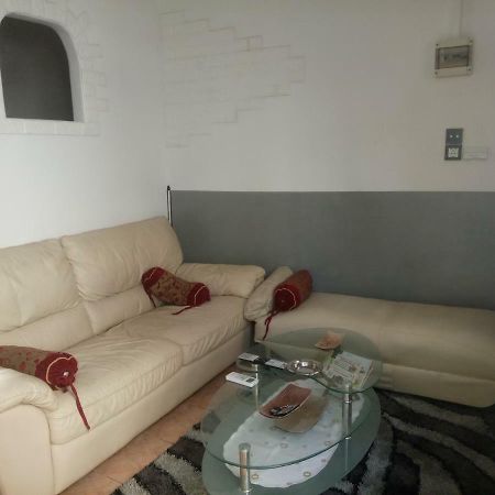 Central, Nice And Clean Apartment! ~Sitia~ Dış mekan fotoğraf